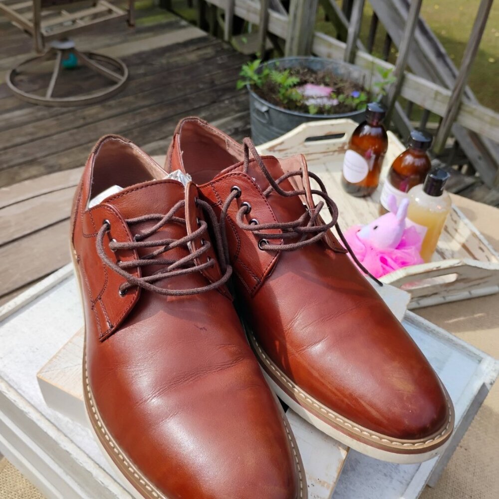 Florsheim Leather Derby Shoes – Cognac Brown – Size 10.5 – Classic Dress Casual - Picture 3 of 5